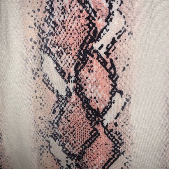 Super soft snake print top - Picture 5 of 5